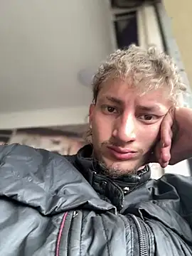 Scott sex7 online show from February 19, 2026, 5:43 pm