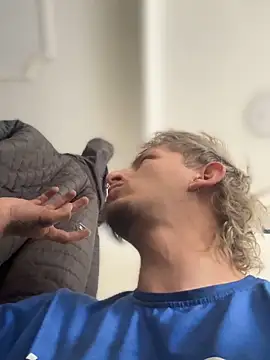 Scott sex7 online show from February 17, 2026, 5:10 pm