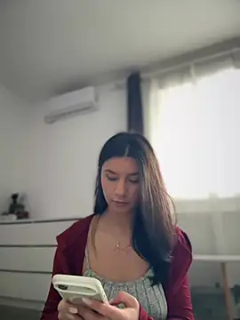 Snapshot of Simply_the_best chatting on January 16, 2026, 1:15 pm Simply the best online show from January 16, 2026, 1:15 pm