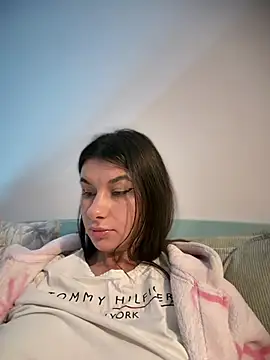 Snapshot of Simply_the_best chatting on January 31, 2026, 7:12 pm Simply the best online show from January 31, 2026, 7:12 pm