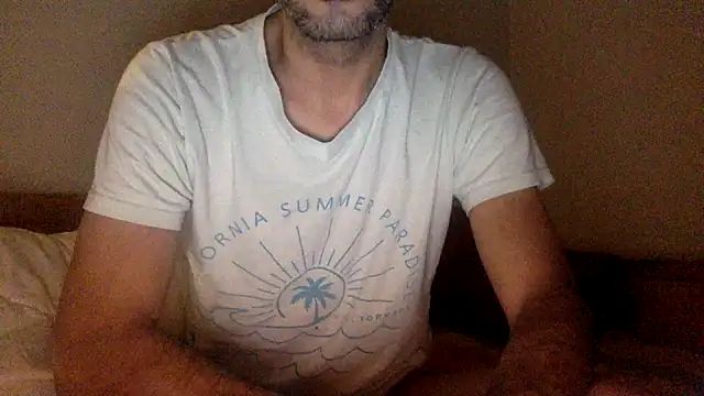 molozeb online show from October 29, 2025, 3:38 am