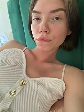Snapshot of Lisaaa_Alisa chatting on June 30, 2026, 10:48 am Lisaaa Alisa online show from June 30, 2026, 10:48 am