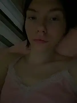 Lisaaa Alisa online show from October 18, 2025, 9:39 pm