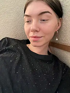 Lisaaa Alisa online show from March 25, 2026, 11:20 am