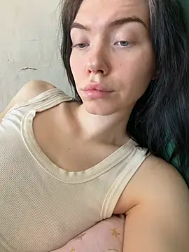 Snapshot of Lisaaa_Alisa chatting on March 1, 2026, 8:47 am Lisaaa Alisa online show from March 1, 2026, 8:47 am