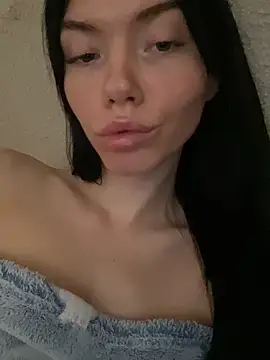 Lisaaa Alisa online show from September 16, 2025, 9:10 am