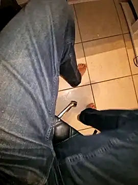 Snapshot of Lorent6969 chatting on November 23, 2025, 4:33 am Lorent6969 online show from November 23, 2025, 4:33 am