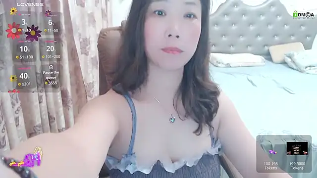 -Shirleyni  online show from April 17, 2026, 2:14 am