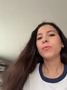 Snapshot of LittleDoll___ chatting on June 8, 2026, 2:50 pm LittleDoll online show from June 8, 2026, 2:50 pm