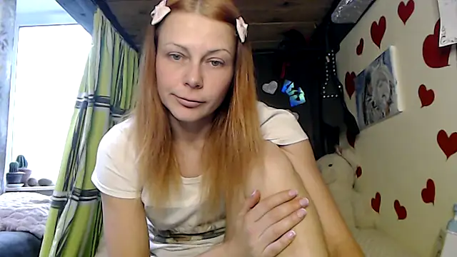 HarleyQuinn 69 online show from September 23, 2025, 1:18 pm