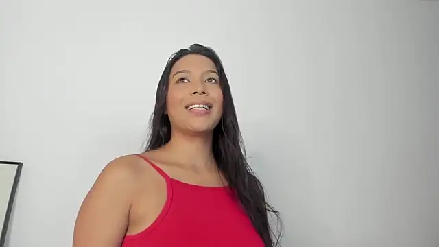 Snapshot of rouse_4 chatting on February 15, 2026, 9:47 pm rouse 4 online show from February 15, 2026, 9:47 pm