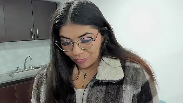 Snapshot of Luna_Dumont chatting on September 12, 2025, 11:43 am Luna Dumont online show from September 12, 2025, 11:43 am