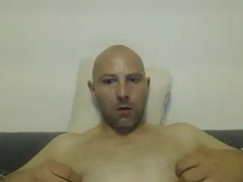 Snapshot of Piter9023 chatting on July 15, 2026, 1:12 am Piter9023 online show from July 15, 2026, 1:12 am