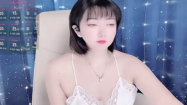 Snapshot of Mist_lili chatting on October 10, 2025, 9:26 pm Mist lili online show from October 10, 2025, 9:26 pm