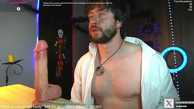 Snapshot of just_maxii chatting on October 6, 2025, 12:45 am just maxii online show from October 6, 2025, 12:45 am