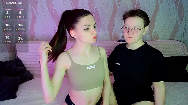  crazy baby  online show from December 4, 2025, 8:30 pm