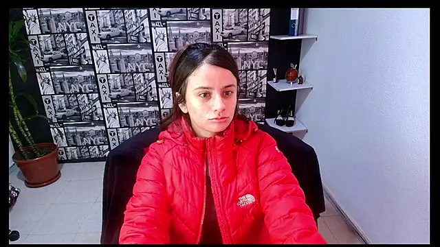 Snapshot of kassandra_james chatting on February 18, 2026, 1:07 pm kassandra james online show from February 18, 2026, 1:07 pm