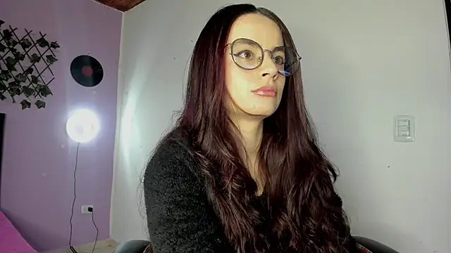 Snapshot of kassandra_james chatting on January 24, 2025, 11:59 am kassandra james online show from January 24, 2025, 11:59 am