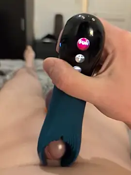 Snapshot of powermast chatting on December 1, 2025, 6:31 pm powermast online show from December 1, 2025, 6:31 pm