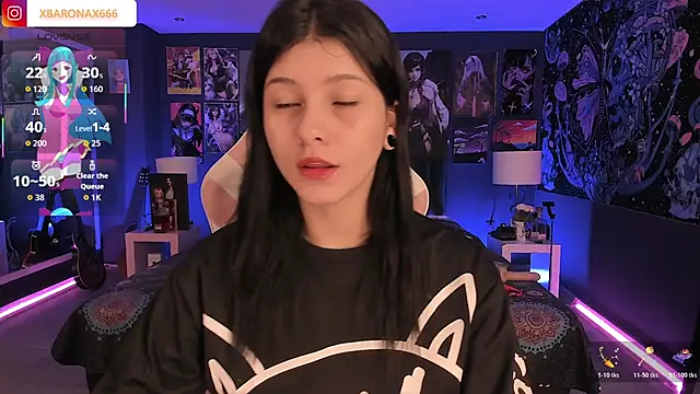 Snapshot of LanaKyutt chatting on November 28, 2025, 1:11 pm LanaKyutt online show from November 28, 2025, 1:11 pm