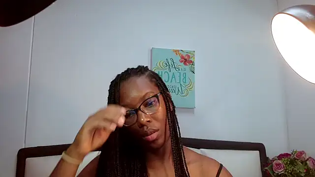 Snapshot of Sara_Marks chatting on February 7, 2026, 12:02 pm Sara Marks online show from February 7, 2026, 12:02 pm