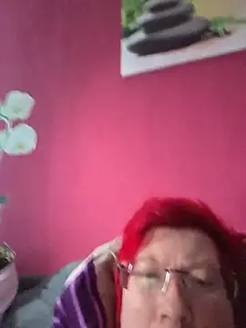 Snapshot of dieGeile0411 chatting on July 18, 2026, 7:28 am dieGeile0411 online show from July 18, 2026, 7:28 am