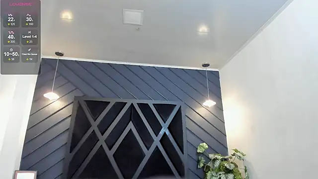 Apolo Bianco  online show from September 24, 2025, 11:32 pm