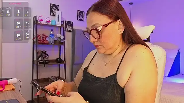 Snapshot of lady_nylon_ chatting on February 2, 2026, 11:53 am lady nylon online show from February 2, 2026, 11:53 am