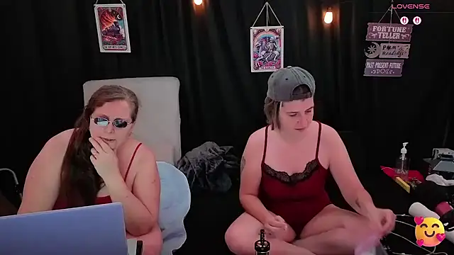 Sexy Mama-69 online show from November 11, 2025, 4:46 pm