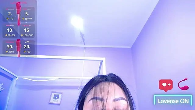 Nahom1  online show from September 17, 2025, 9:06 pm