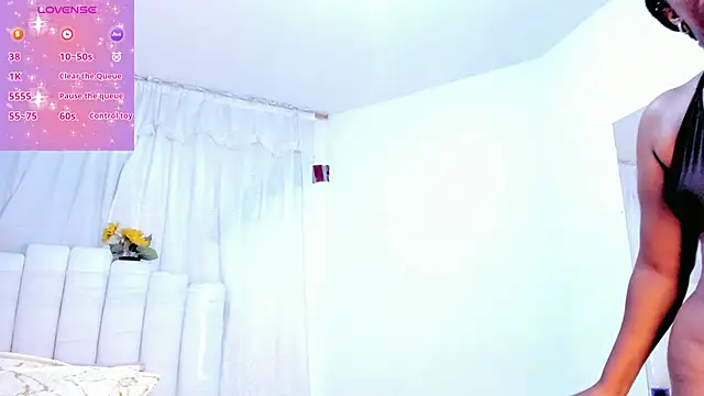 RoxannaBlanche online show from September 20, 2025, 8:08 am