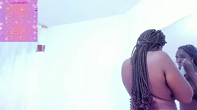 RoxannaBlanche online show from September 12, 2025, 12:16 pm