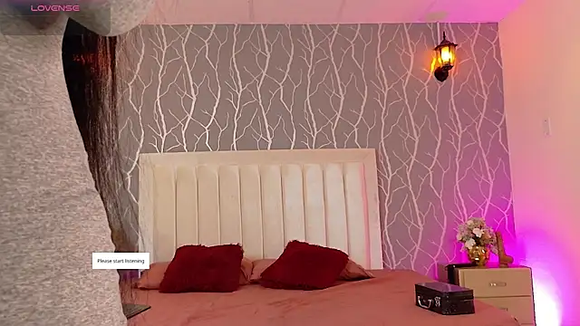 madison fox1 online show from January 7, 2026, 12:43 pm