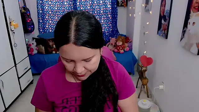 claryssa  online show from March 19, 2026, 8:31 pm