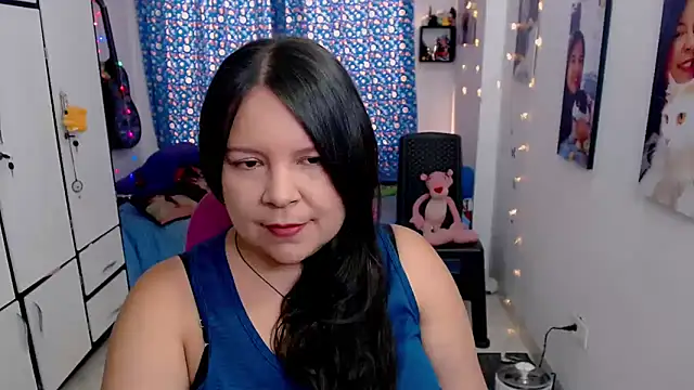 Snapshot of claryssa_ chatting on October 13, 2025, 7:37 pm claryssa online show from October 13, 2025, 7:37 pm