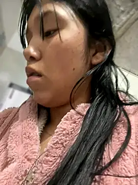 emily rosse04 online show from October 25, 2025, 11:20 am