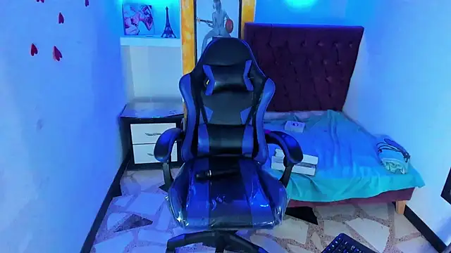 emily rosse04 online show from February 27, 2026, 3:45 pm