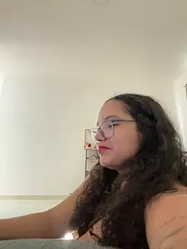 Snapshot of CurlyGirl_1 chatting on March 10, 2025, 3:30 pm CurlyGirl 1 online show from March 10, 2025, 3:30 pm