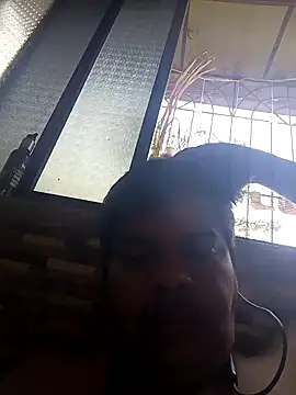 Snapshot of Sand-1 chatting on December 3, 2024, 4:10 am Sand-1 online show from December 3, 2024, 4:10 am