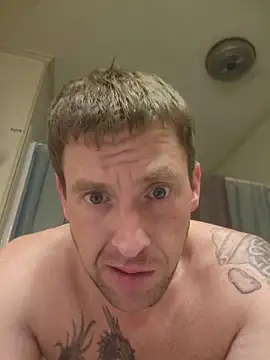 Snapshot of Dick4dope chatting on December 17, 2025, 4:50 am Dick4dope online show from December 17, 2025, 4:50 am