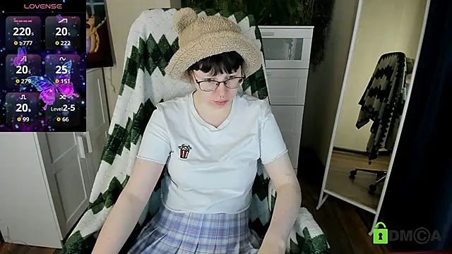 Snapshot of Melissa_Wells chatting on September 12, 2025, 10:42 pm Melissa Wells online show from September 12, 2025, 10:42 pm