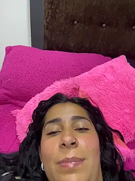 Meganmilk1 online show from March 4, 2026, 1:08 pm