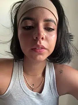 NicolRoss  online show from January 2, 2025, 4:46 pm