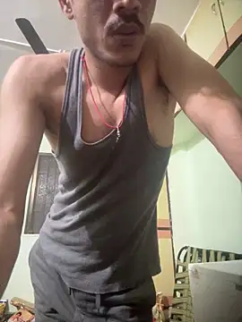 hitlar1026 online show from November 20, 2025, 11:58 pm