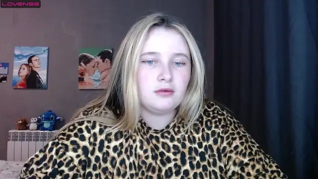 Light Luna online show from September 12, 2025, 1:55 pm