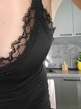 Snapshot of AnaFoxxy chatting on June 2, 2026, 7:30 am AnaFoxxy online show from June 2, 2026, 7:30 am