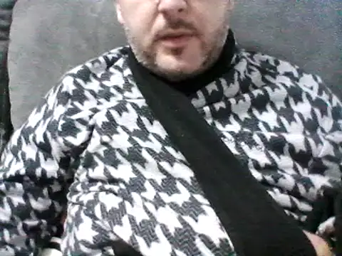 Snapshot of daky_86 chatting on February 9, 2025, 6:16 pm daky 86 online show from February 9, 2025, 6:16 pm