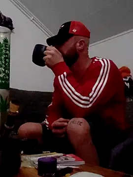 Snapshot of eltoulou chatting on February 27, 2025, 9:36 pm eltoulou online show from February 27, 2025, 9:36 pm