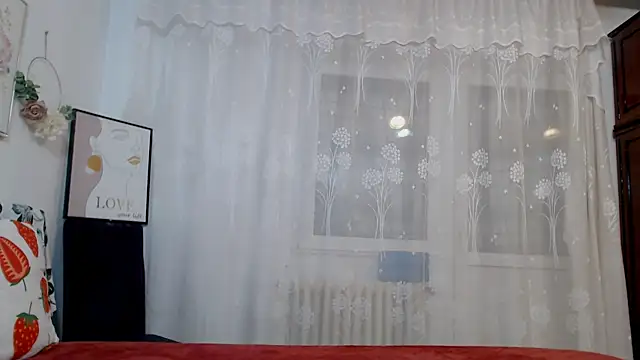 Catlady333 online show from September 19, 2025, 5:39 pm