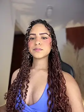 gretta kler1 online show from April 10, 2026, 9:33 pm